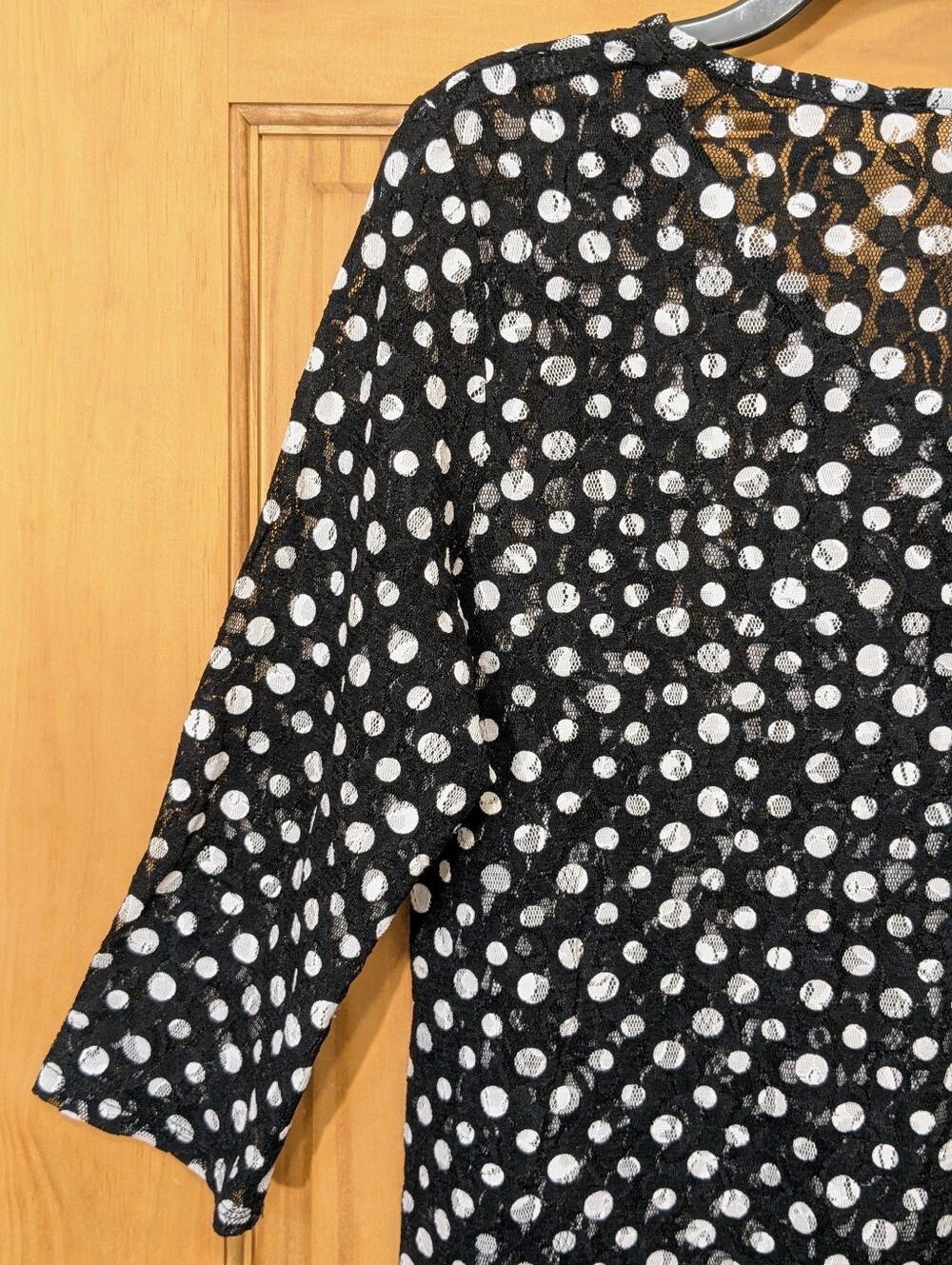 Chico's Tunic Top Nylon Mesh Polka Dot 3/4 Sleeve Semi Sheer Black White Sz 0/Sm - Picture 10 of 10